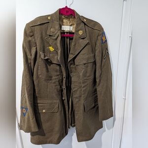 WW II Army Air Corps dress jacket.